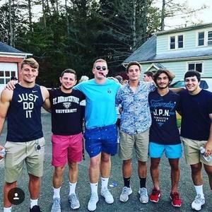 Meet your Posher, Daniel